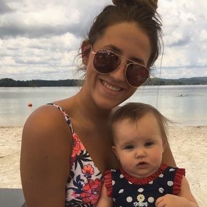 Meet your Posher, Michaela